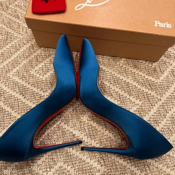 Christian Louboutin Teal Heels - Picture 5 of 5
